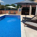 Dorina Casa vacanze *