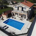 Dorina Casa vacanze *