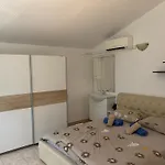 Feriehus Dorina *